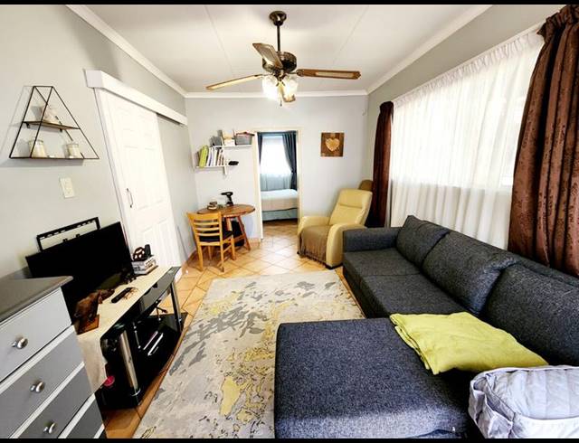 4 BEDROOM PROPERTY TO RENT IN ROOIHUISKRAAL